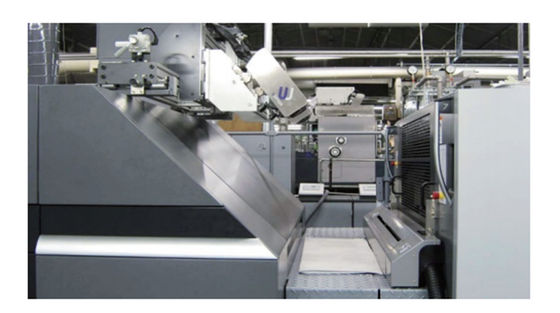इनलाइन प्रिंट क्वालिटी कंट्रोल मशीन एडवांस्ड ब्लोइंग फ्लैटिंग सिस्टम के साथ